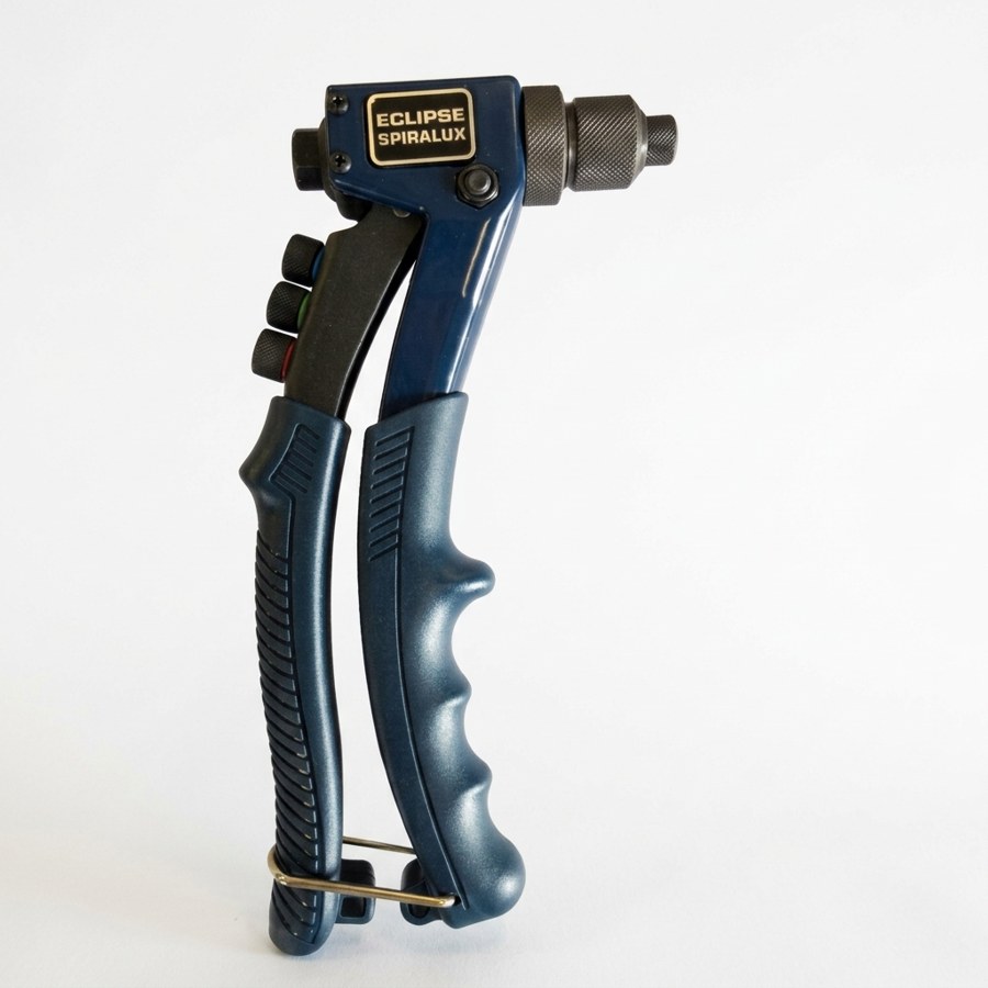 Compact Series Riveter — Compact riveter